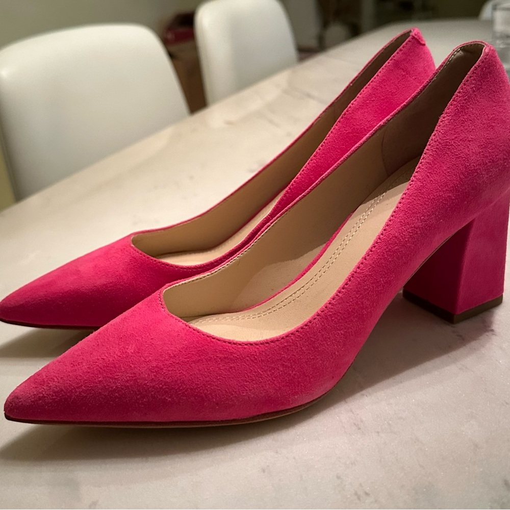 Marc Fisher Fuchsia Suede Heels